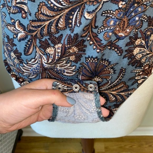 ✨2/$15 American Eagle Extra Large Bodysuit green - Picture 5 of 11